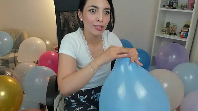 _bellaevans_ - _BellaEvans_'s free webcam - UK Sex Cams
