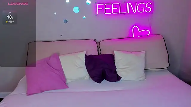 Ella_Burns webcam