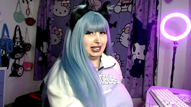 lussyevans24 webcam