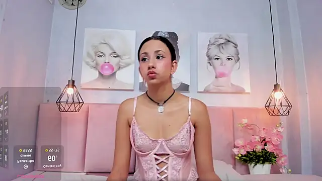 Miabloom19_