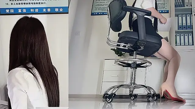 lynn-156 webcam