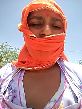 aunty_sumy