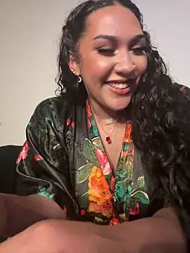 Lickplayofficial webcam