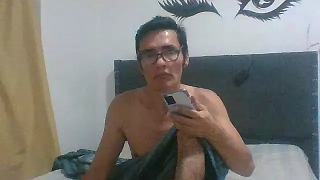 AlbertBigCock webcam