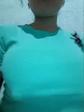 Shine_Mai webcam