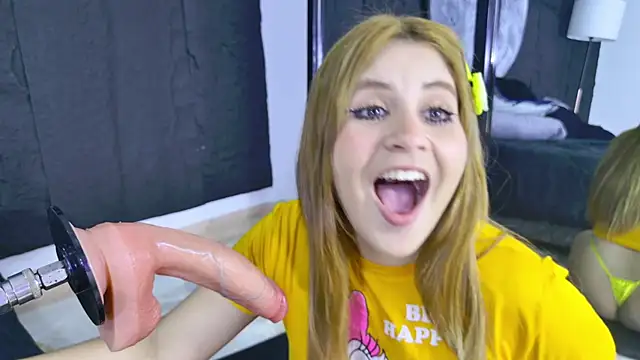LizzyOlsen webcam