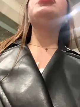 KiraSunshine webcam