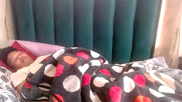 CaramelMelons78 webcam
