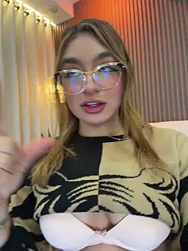 jenn_fit webcam