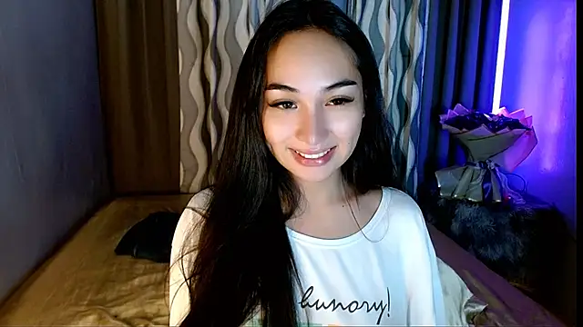 SweetLilly_18 webcam