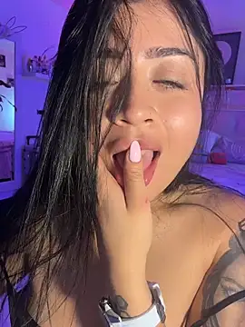 lucianaroy webcam