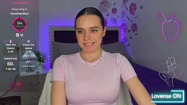 EmelyMason webcam