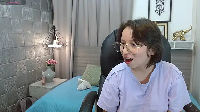 Klaret_Toy webcam