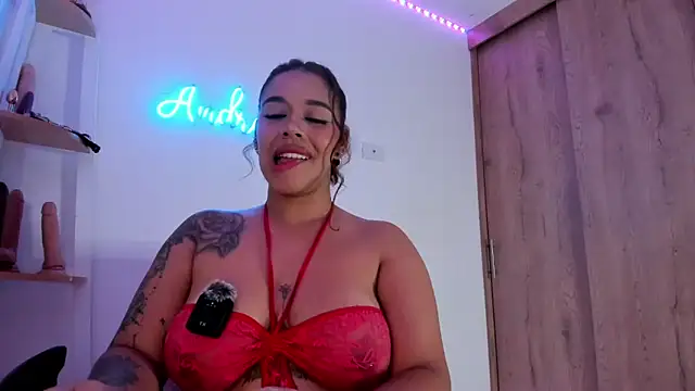 andrea_lopezz_ webcam