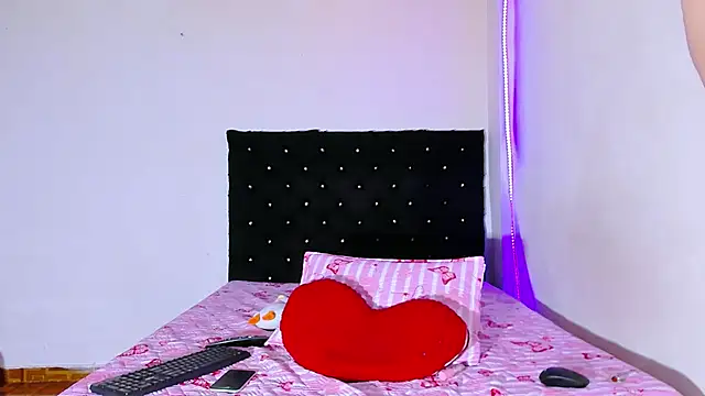 valen_colombian69 webcam