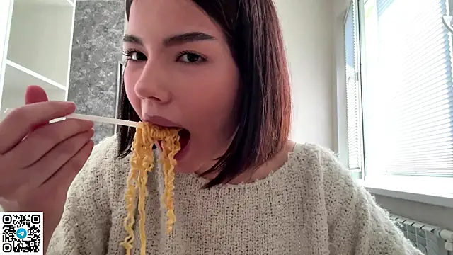 MarylnMonnier webcam
