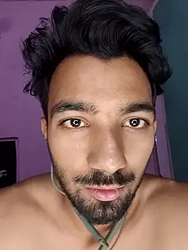 ItsPlayboy031 webcam