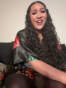 Lickplayofficial webcam