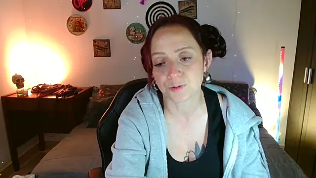 Katicalatinmilf webcam