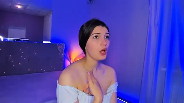 Laura_Leee webcam