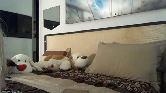 Mirianzapata_1 webcam