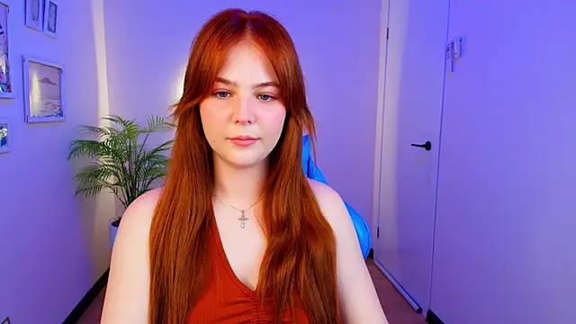 Elle_Funning webcam