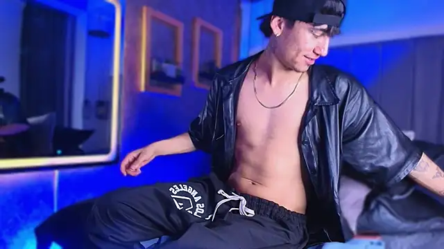 The_BossCrown webcam