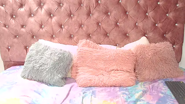 SsofiCollins webcam