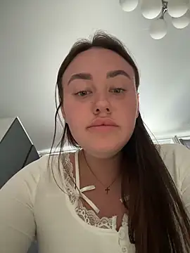 KiraSunshine webcam
