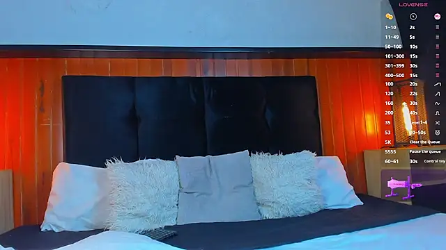 Leo_Savage_ webcam