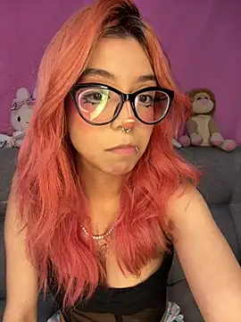 Valen-Foxx1 webcam