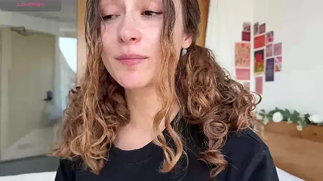 cutiemari webcam