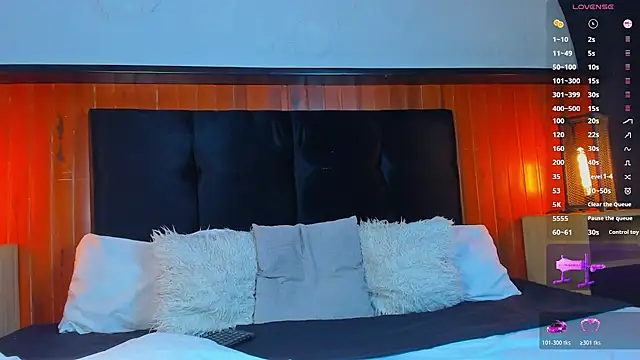 Leo_Savage_ webcam