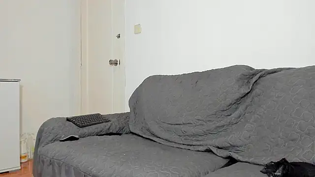 anisialuna_ webcam