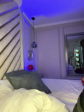 Lola_King webcam