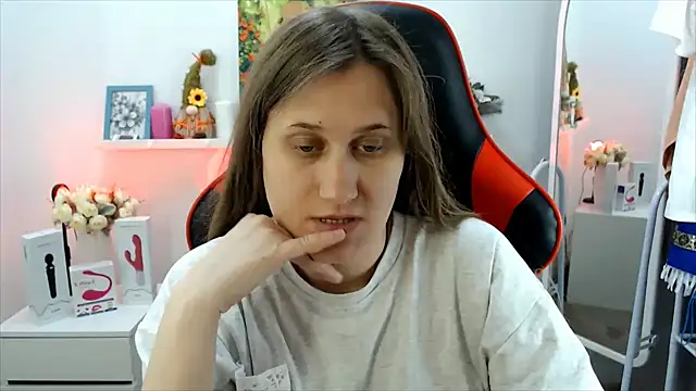 Lucky_Lana webcam