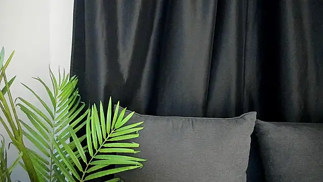 MeganHoffmaan webcam