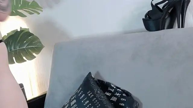 Kate_Stormy webcam