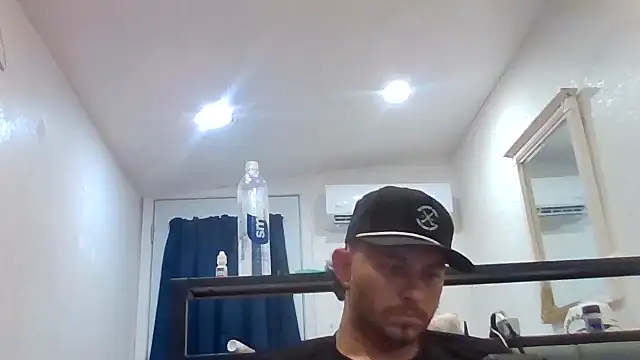 tallhungcloudzz webcam