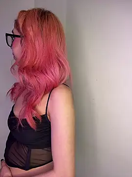 Valen-Foxx1 webcam