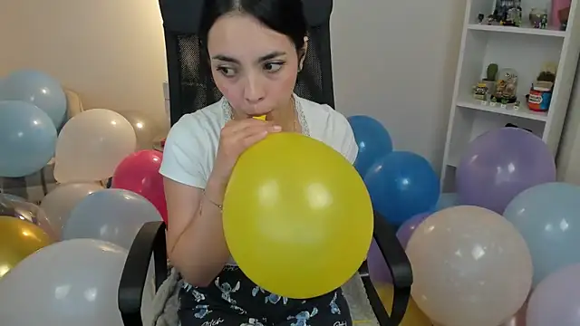 _BellaEvans_ webcam
