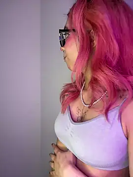 Valen-Foxx1 webcam