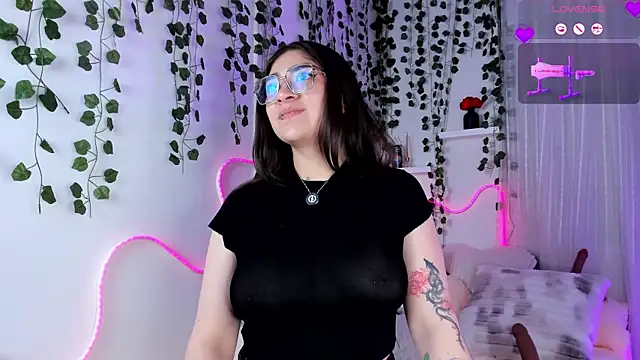 Samii_Evans webcam