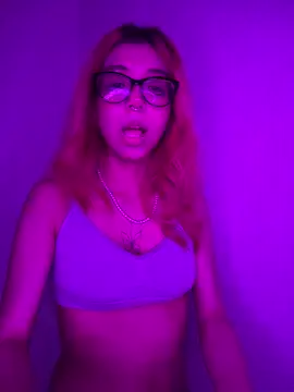 Valen-Foxx1 webcam
