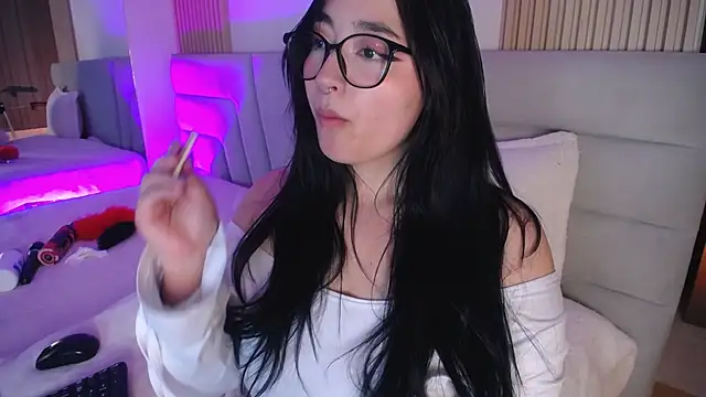 Miss_Loise webcam