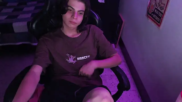 Elastic_Fantasy webcam