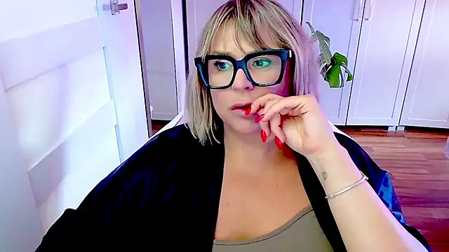 teaseDiana webcam