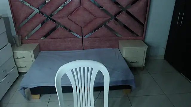 moan_sex2 webcam
