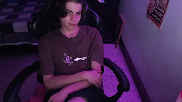 Elastic_Fantasy webcam