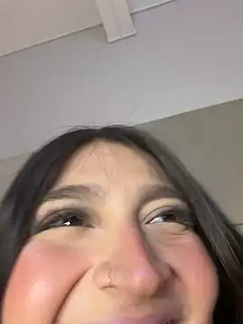 isabel_sofiaa webcam